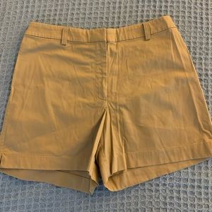 Women’s Ann Taylor tan shorts - size 10